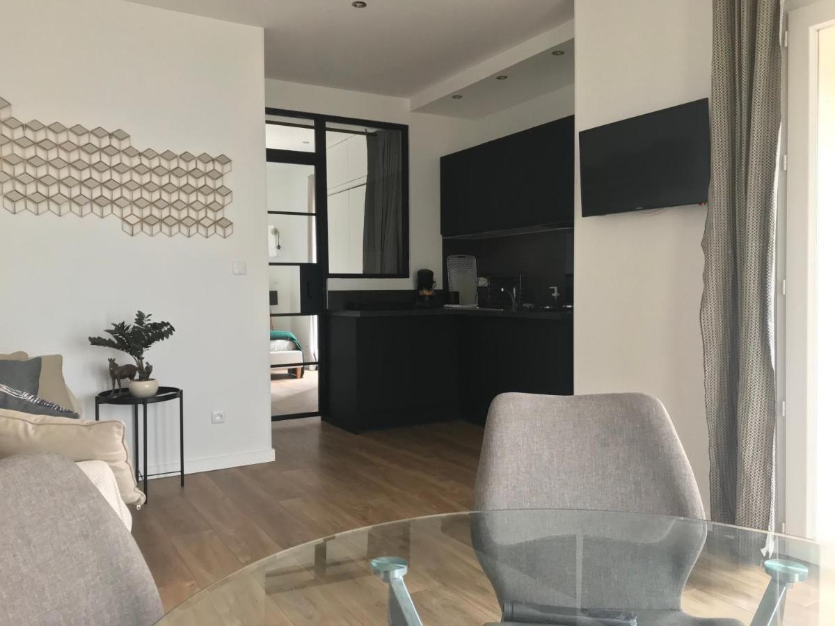 Home Sweet Home 2 Pieces 42 M2 Chambre, Salon, Cuisine, Grande Terrasse, Parking Proche Centre Ville Et Mer Бастия Экстерьер фото